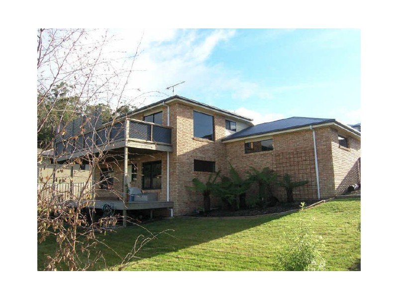 25 Hillside Drive, Blackmans Bay TAS 7052