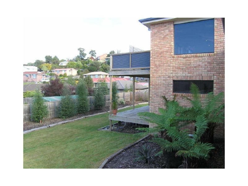 25 Hillside Drive, Blackmans Bay TAS 7052