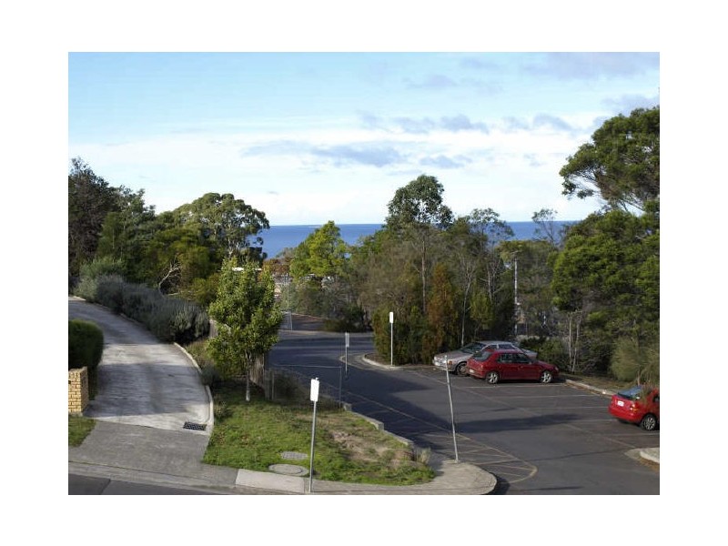 28 Opal Drive, Blackmans Bay TAS 7052