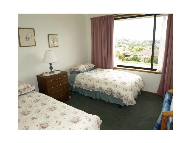 2 The Summit, Blackmans Bay TAS 7052