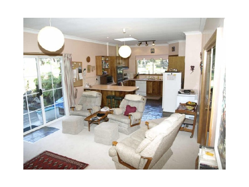 13 Silkwood Court, Blackmans Bay TAS 7052