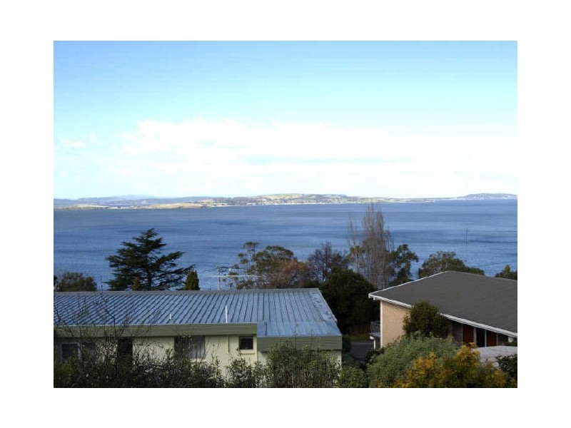 4 Baringa Road, Taroona TAS 7053