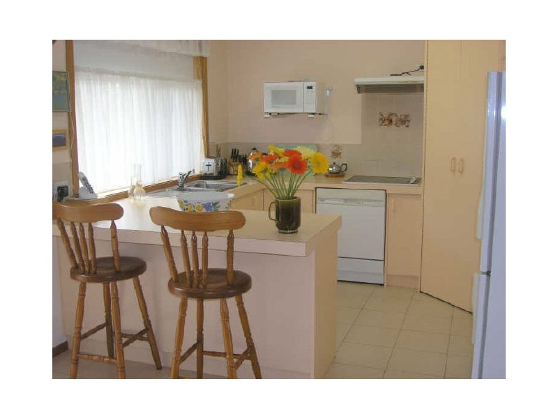 3 Edison Avenue, Blackmans Bay TAS 7052