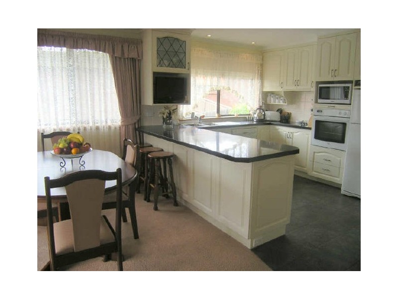 12 Willow Avenue, Kingston TAS 7050