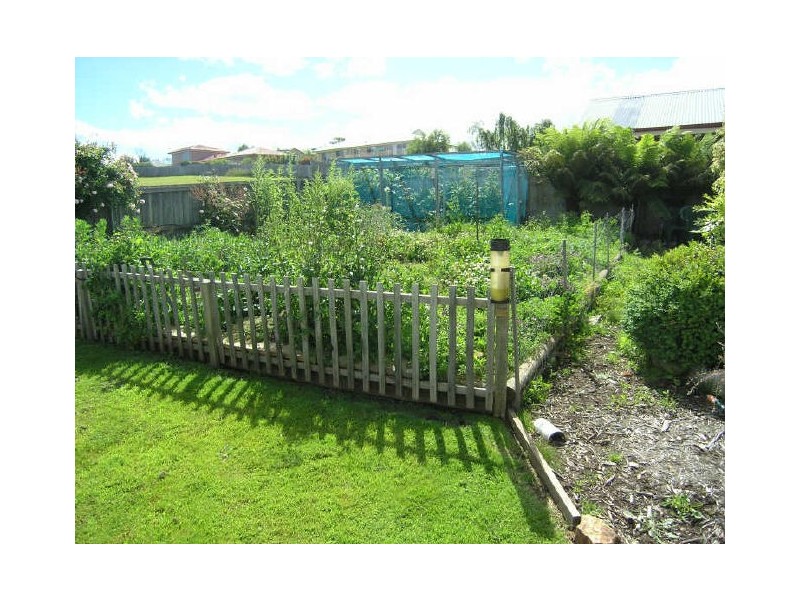 4 Welcome Avenue, Kingston TAS 7050