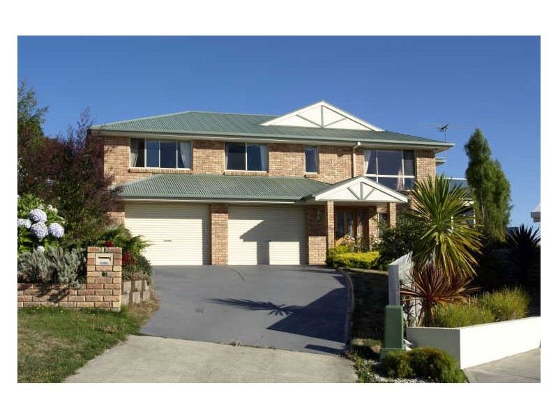 22 Donohoe Gardens, Kingston Beach TAS 7050