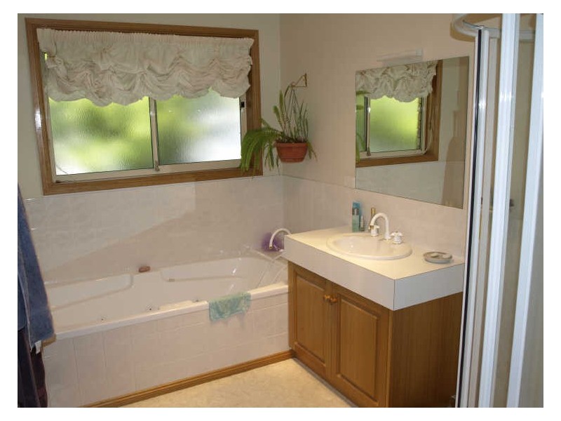 22 Donohoe Gardens, Kingston Beach TAS 7050