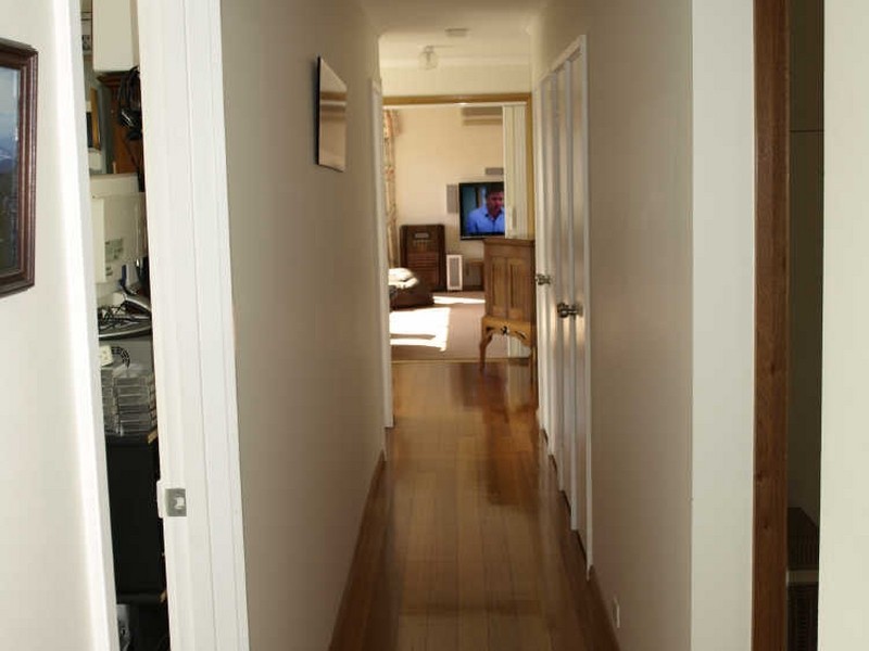 2 Sunny Avenue, Blackmans Bay TAS 7052