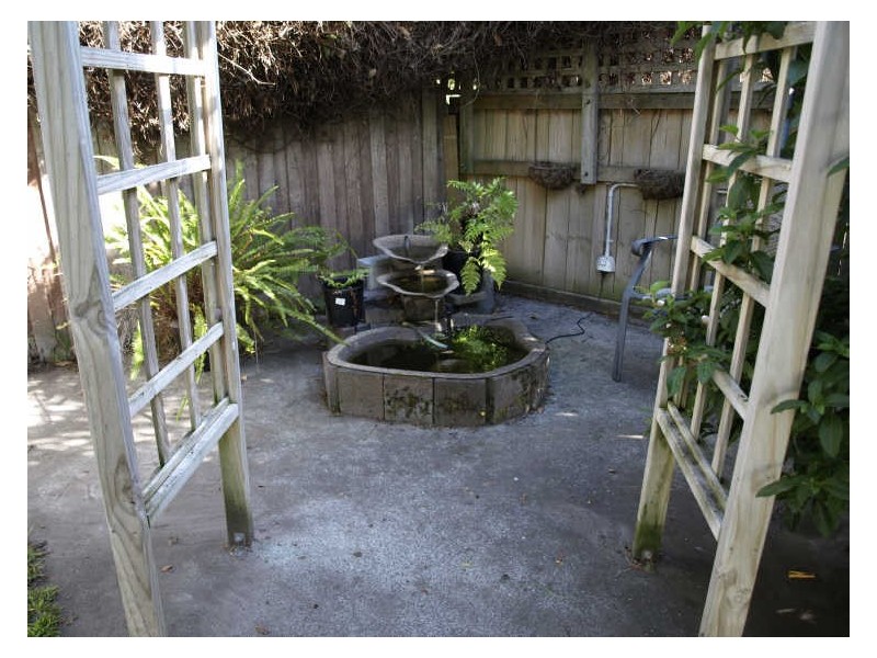 2 Sunny Avenue, Blackmans Bay TAS 7052