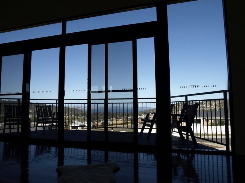 8 Tonic Hill Court, Kingston TAS 7050