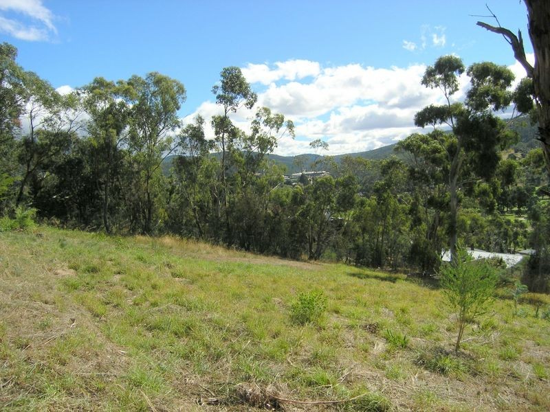 11 Roslyn Avenue, Kingston Beach TAS 7050