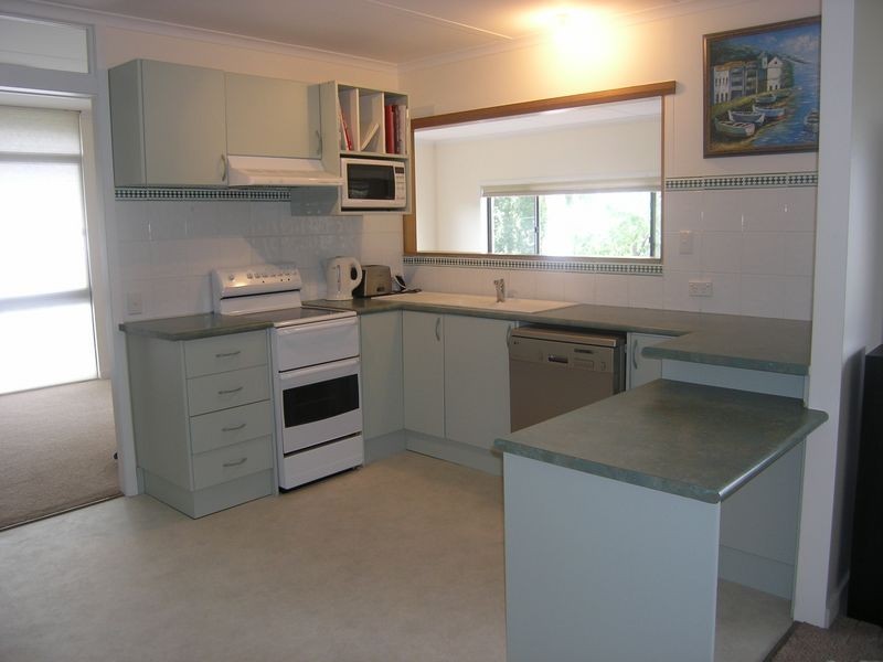 10 Flowerpot Crescent, Blackmans Bay TAS 7052