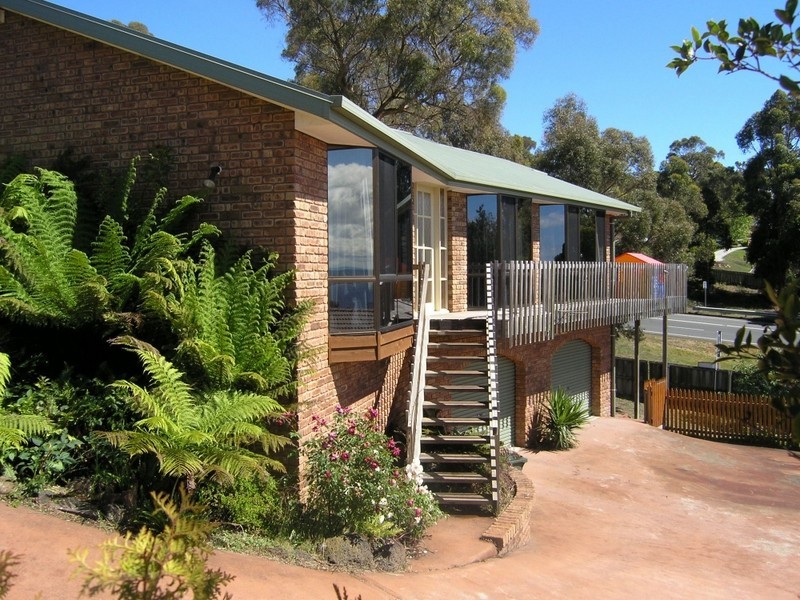 81 Crystal Downs Drive, Blackmans Bay TAS 7052