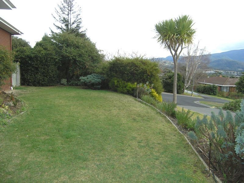 12 Sturt Close, Kingston TAS 7050