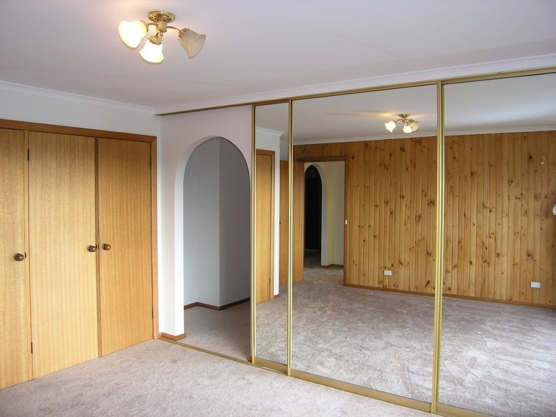 12 Sturt Close, Kingston TAS 7050