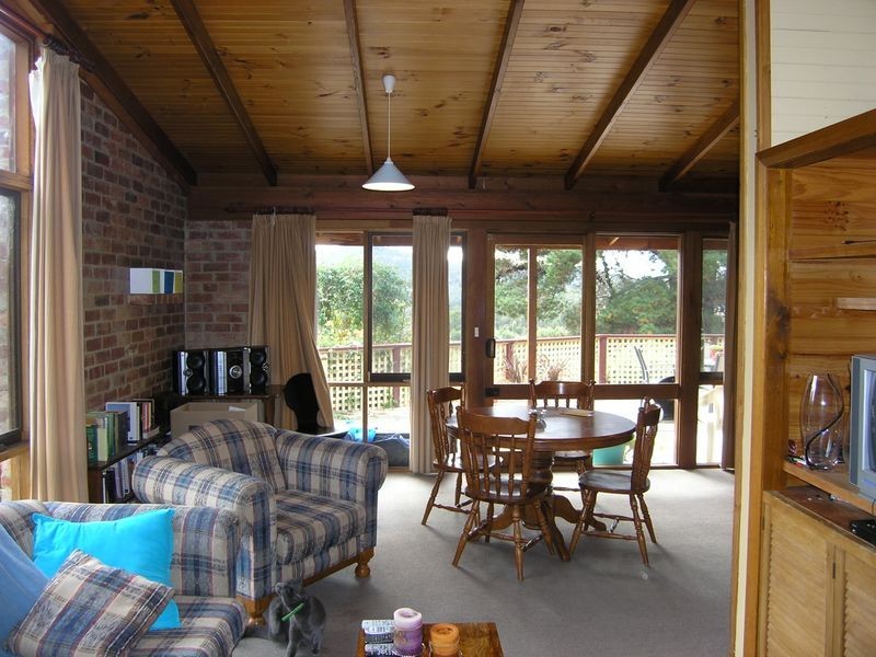 19 Sophia Street, Kingston TAS 7050