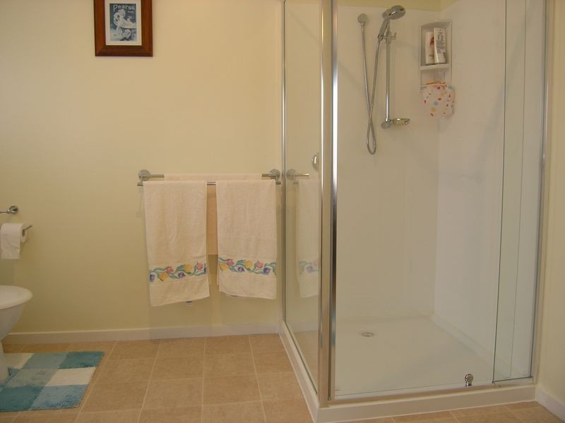 507 Village Drive, Kingston TAS 7050