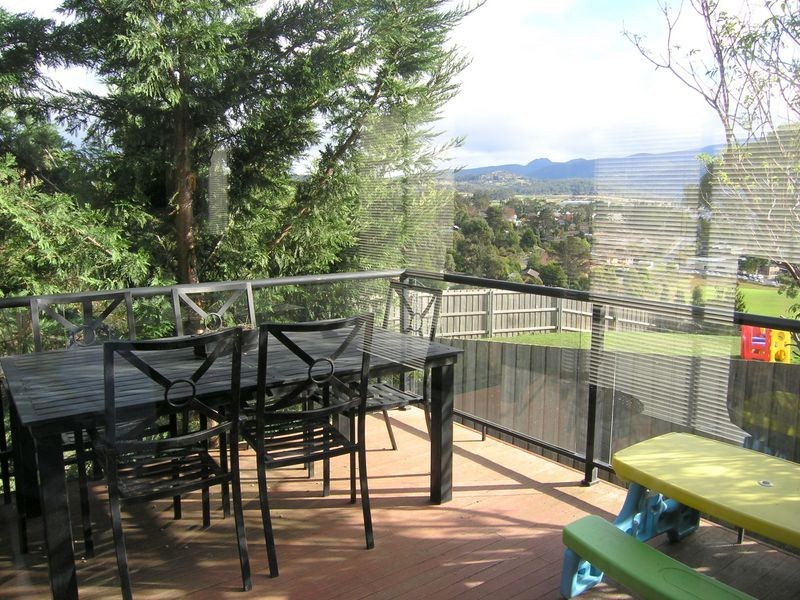 30 Fairview Drive, Kingston TAS 7050