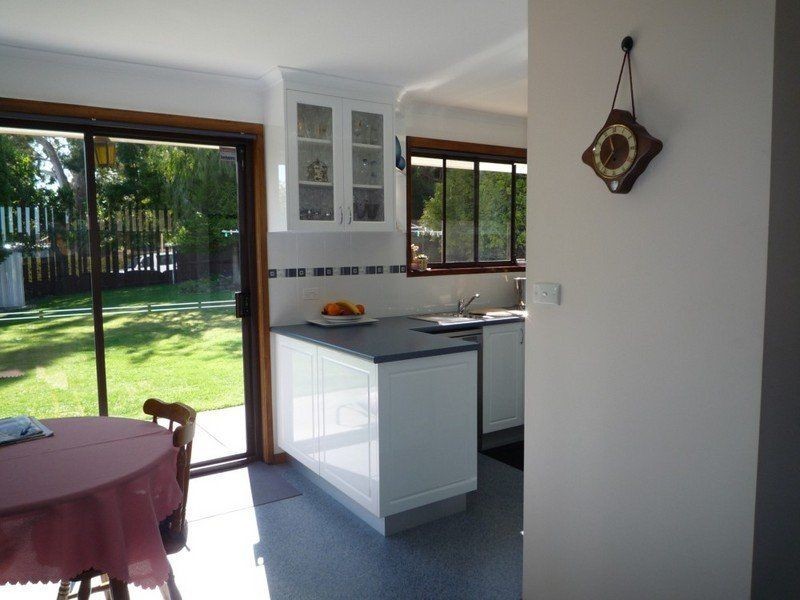 1 Ash Drive, Kingston TAS 7050