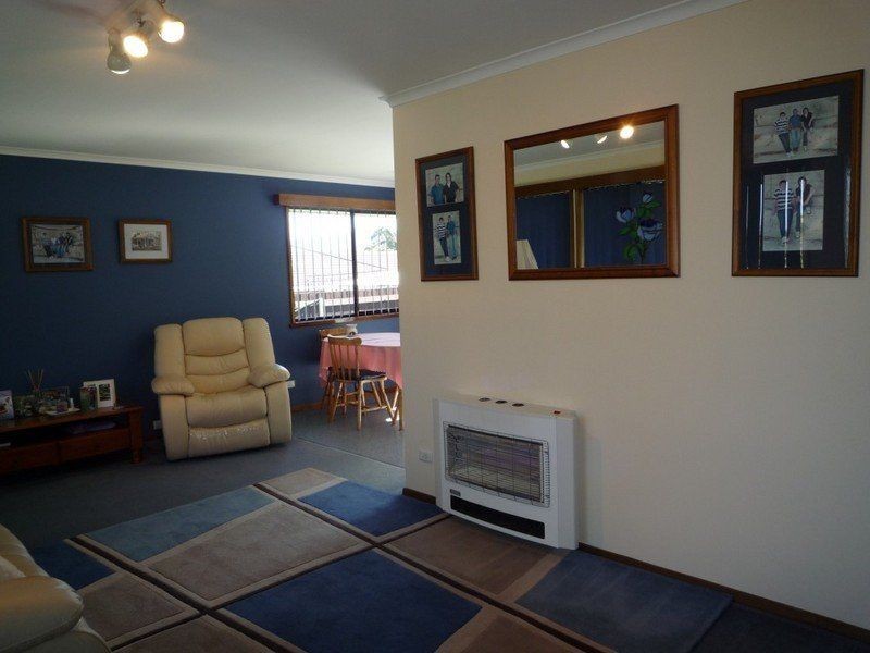 1 Ash Drive, Kingston TAS 7050