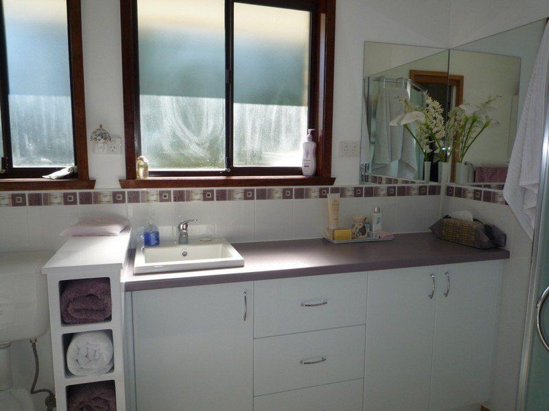 1 Ash Drive, Kingston TAS 7050