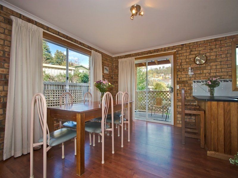 52 Flowerpot Crescent, Blackmans Bay TAS 7052