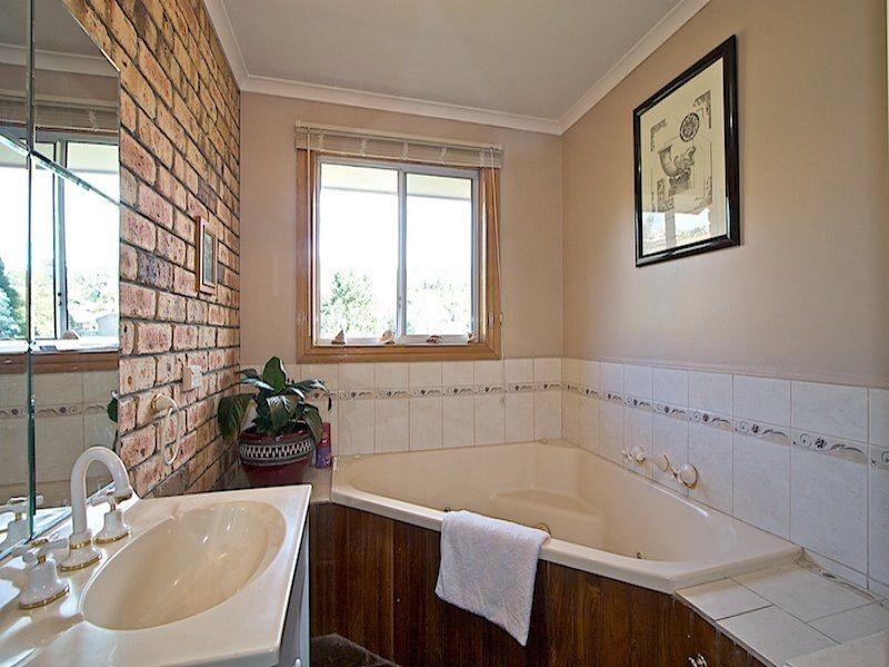52 Flowerpot Crescent, Blackmans Bay TAS 7052