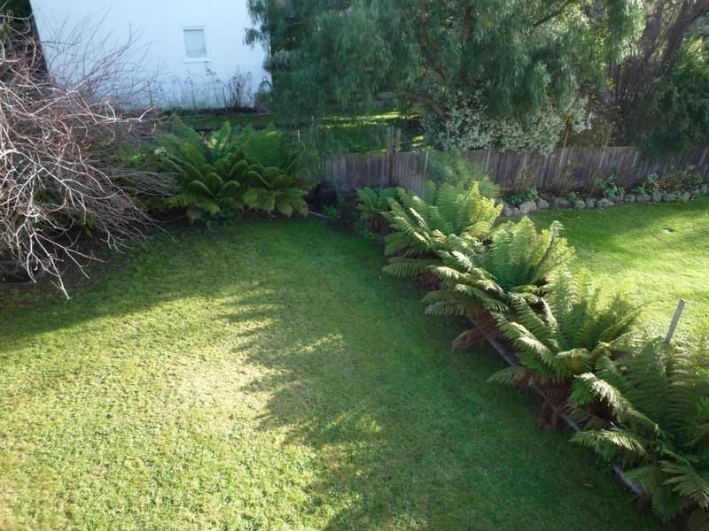 52 Flowerpot Crescent, Blackmans Bay TAS 7052