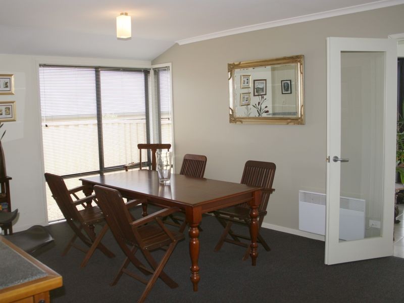 62 Malachi Drive, Kingston TAS 7050