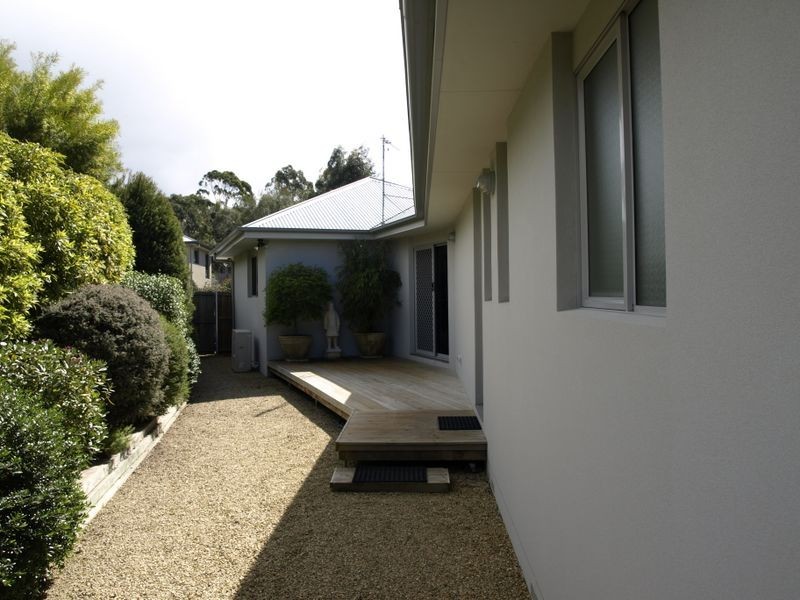 2/6-8 Greenhill Drive, Kingston TAS 7050