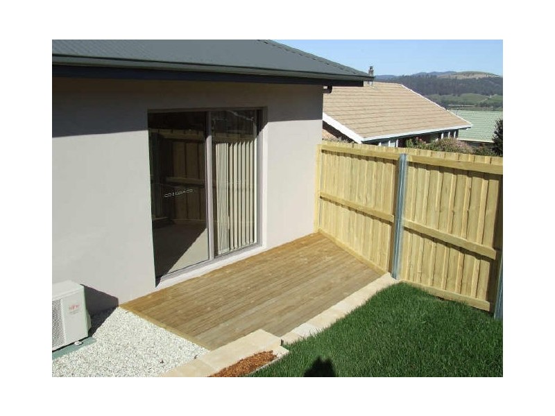 1/8 Celery Top Drive, Kingston TAS 7050