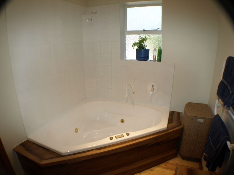 17 Lewan Avenue, Kingston TAS 7050