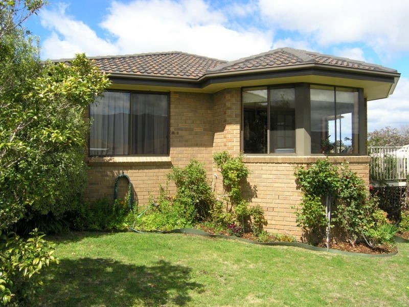 9 Scenic Drive, Kingston TAS 7050