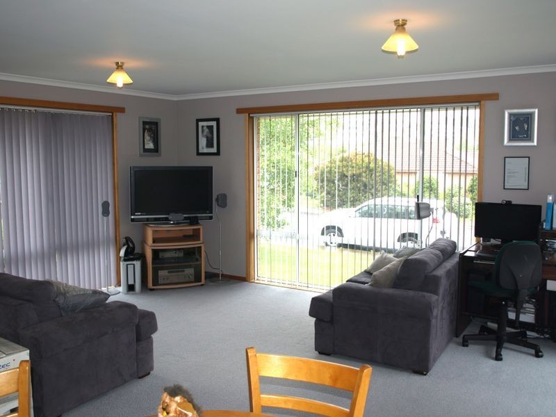 24 Whitewater Crescent, Kingston TAS 7050