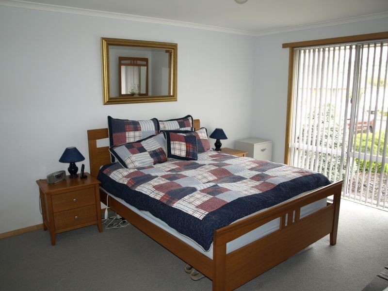 24 Whitewater Crescent, Kingston TAS 7050