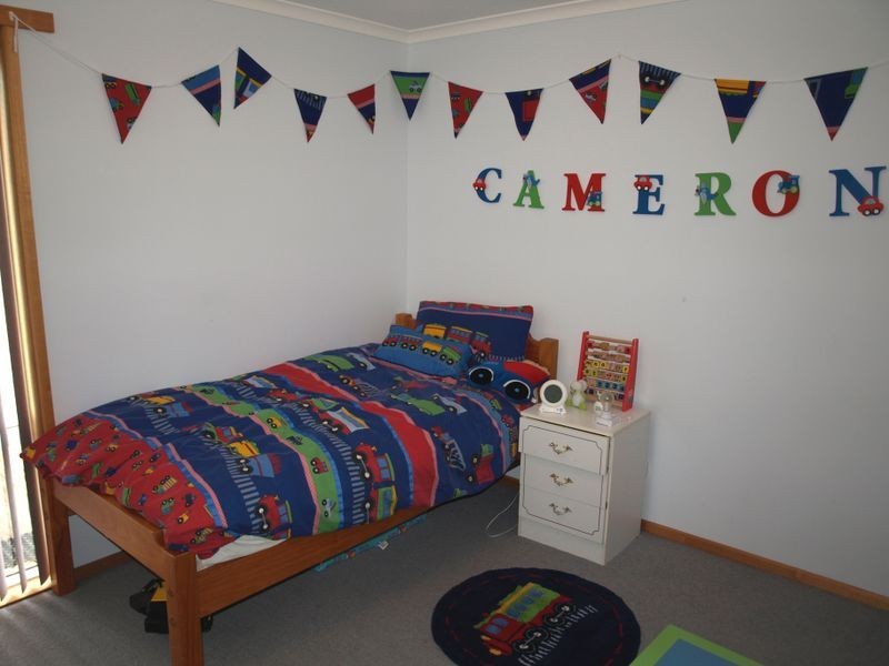 24 Whitewater Crescent, Kingston TAS 7050