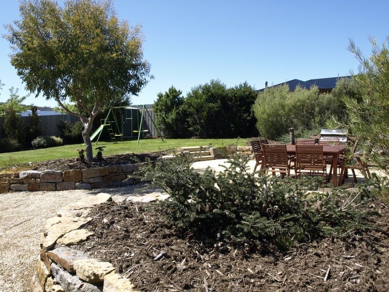 24 Whitewater Crescent, Kingston TAS 7050