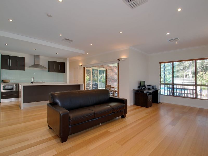 50 Corlacus Drive, Kingston TAS 7050