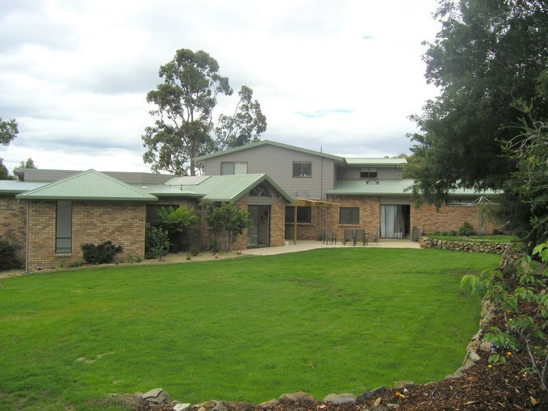 102 Burwood Drive, Blackmans Bay TAS 7052