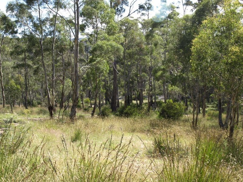 30 Cades Drive, Kingston TAS 7050