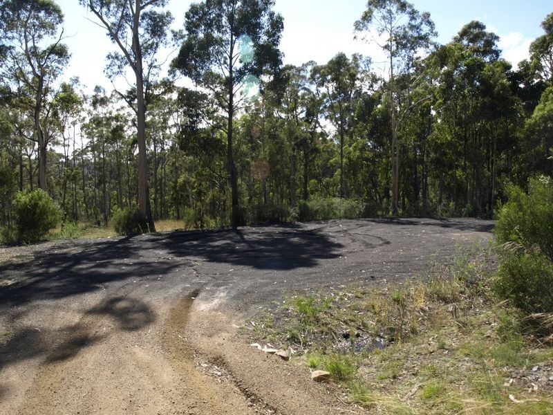 30 Cades Drive, Kingston TAS 7050