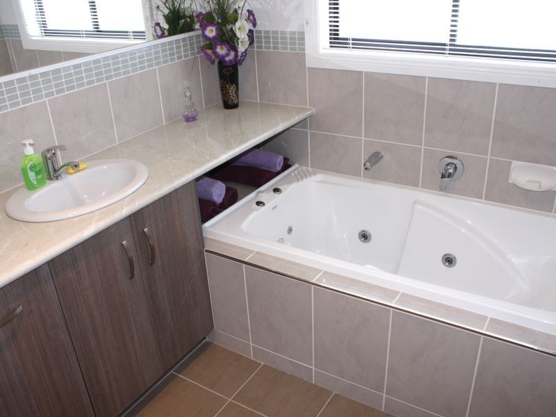 3 Ephesus Place, Blackmans Bay TAS 7052