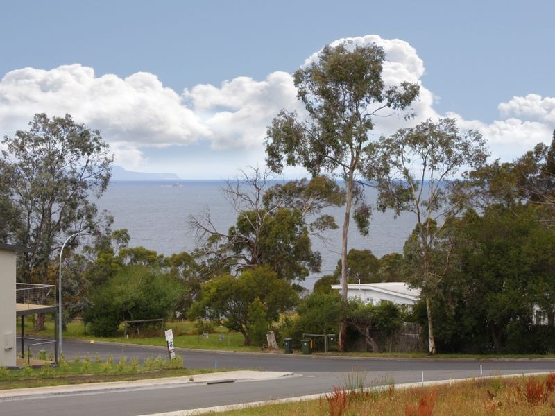 3 Ephesus Place, Blackmans Bay TAS 7052