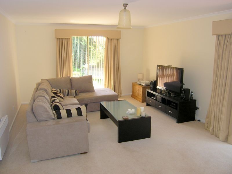 2 Lorikeet Street, Kingston TAS 7050