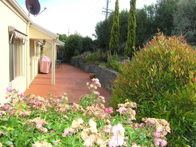 2 Lorikeet Street, Kingston TAS 7050