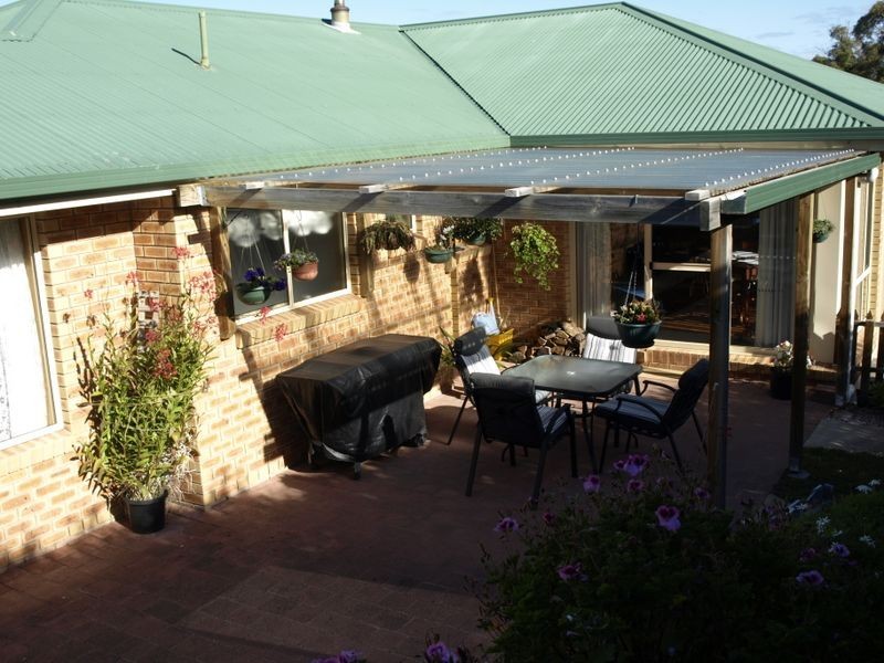 37 Stirling Avenue, Blackmans Bay TAS 7052