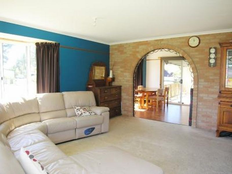 1 Carrington Drive, Margate TAS 7054