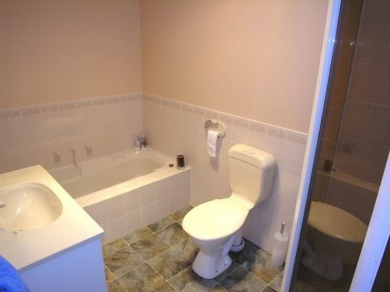 1 Carrington Drive, Margate TAS 7054