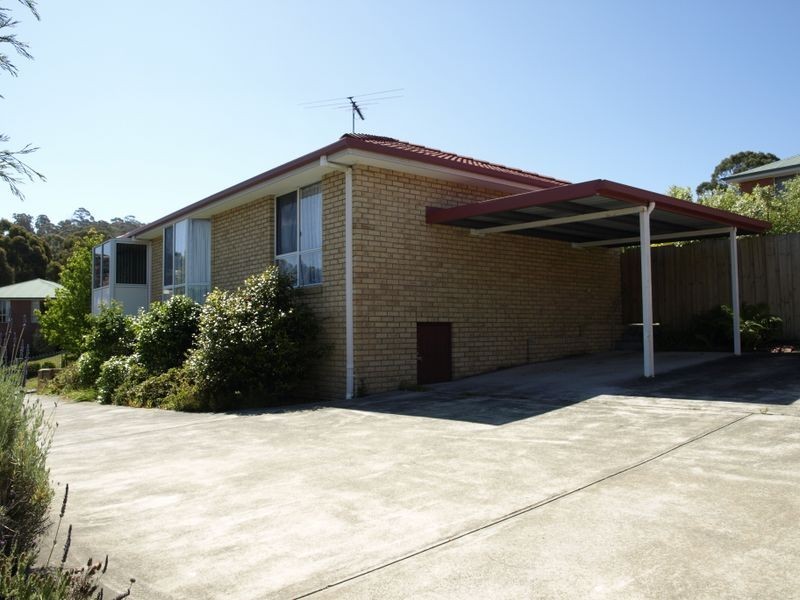 1/35 Opal Drive, Blackmans Bay TAS 7052