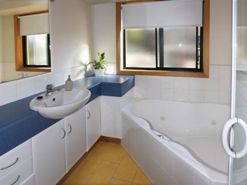 12 Donohoe Gardens, Kingston Beach TAS 7050